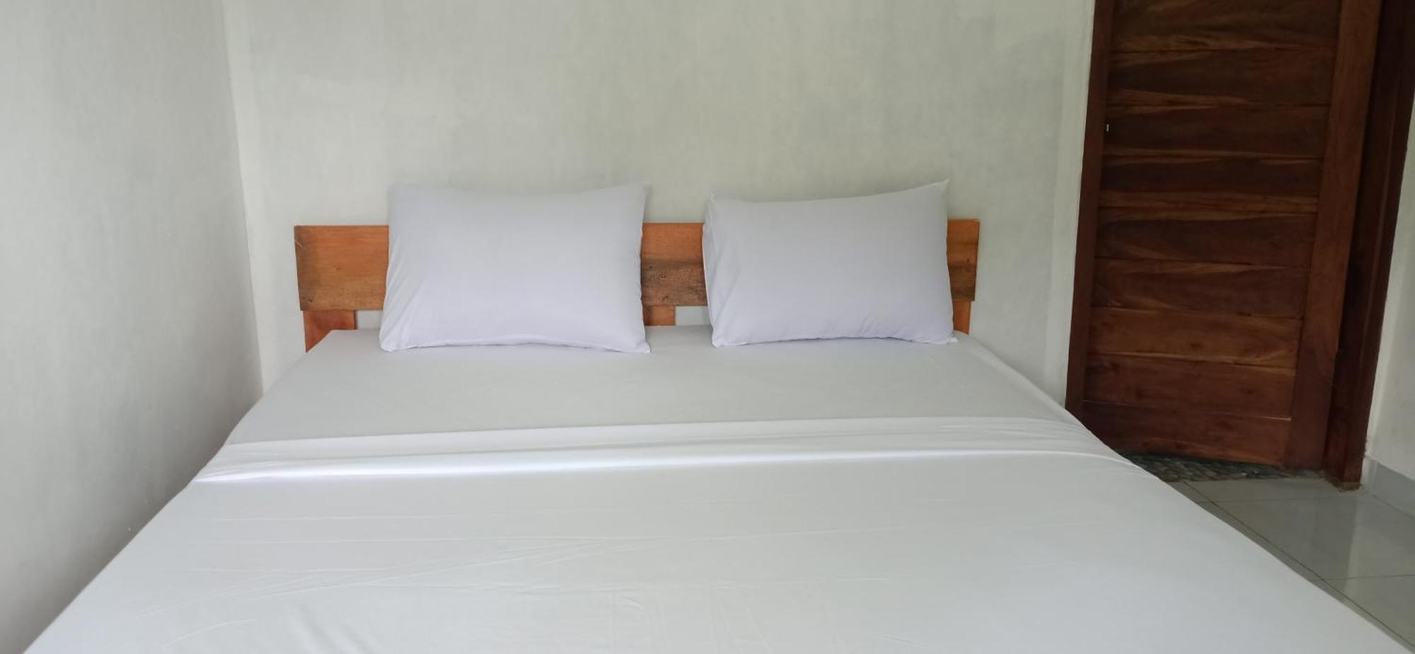 Bayan Exotic Homestay Senaru Exterior foto